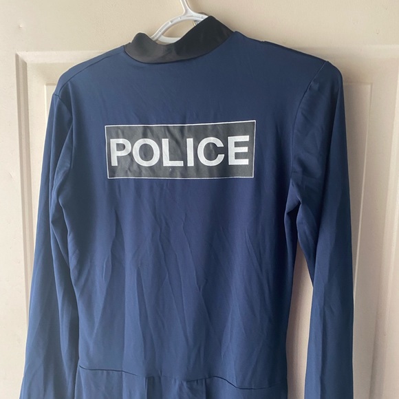 Spirit Store Police Costume with Hat Acessory - Picture 2 of 7